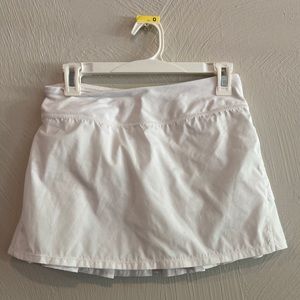 White Ivivva skirt